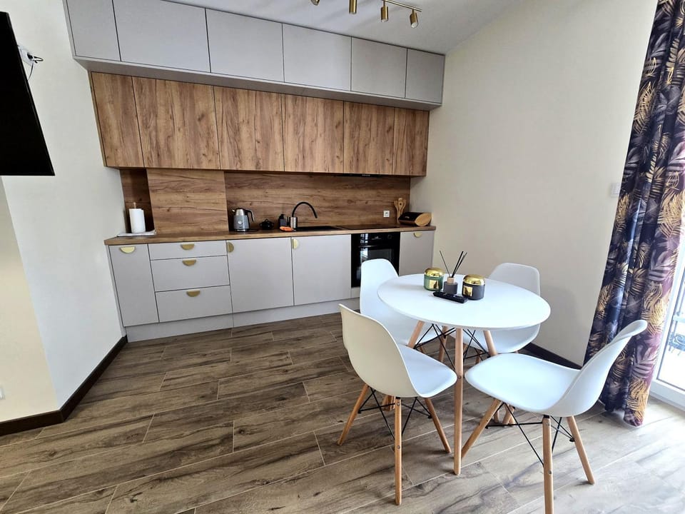 Apartament De Rosse Residence z balkonem - Jastrzębia Góra Apartment in Pomeranian Voivodeship