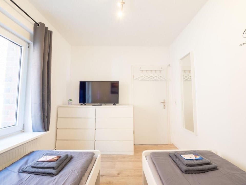 Monteurwohnung-fuer-4-Personen-EG-4-Betten-in-Schwarzenbek-SKGE0902 Apartment in Schleswig-Holstein