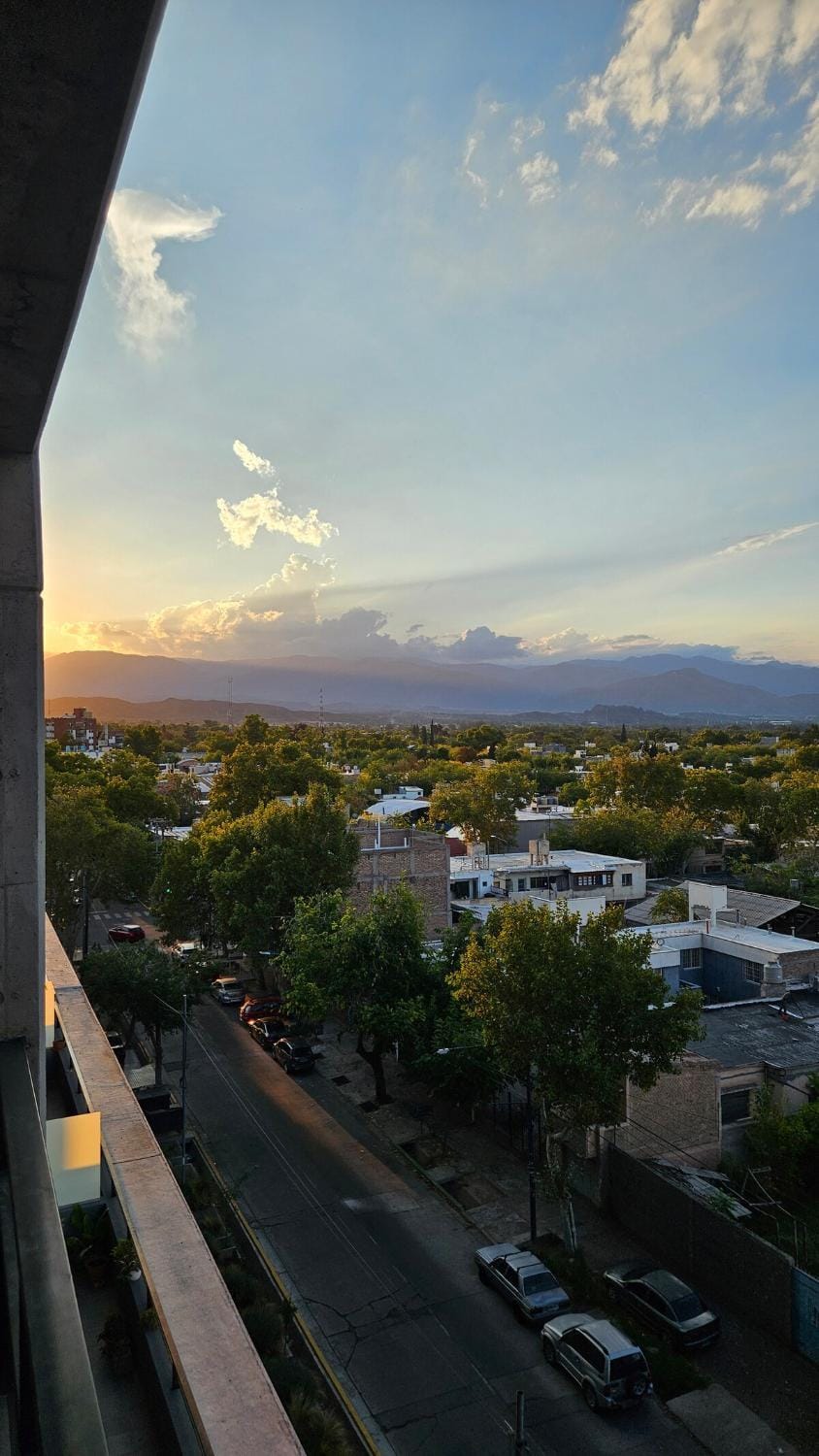 Balcony/Terrace, Mountain view