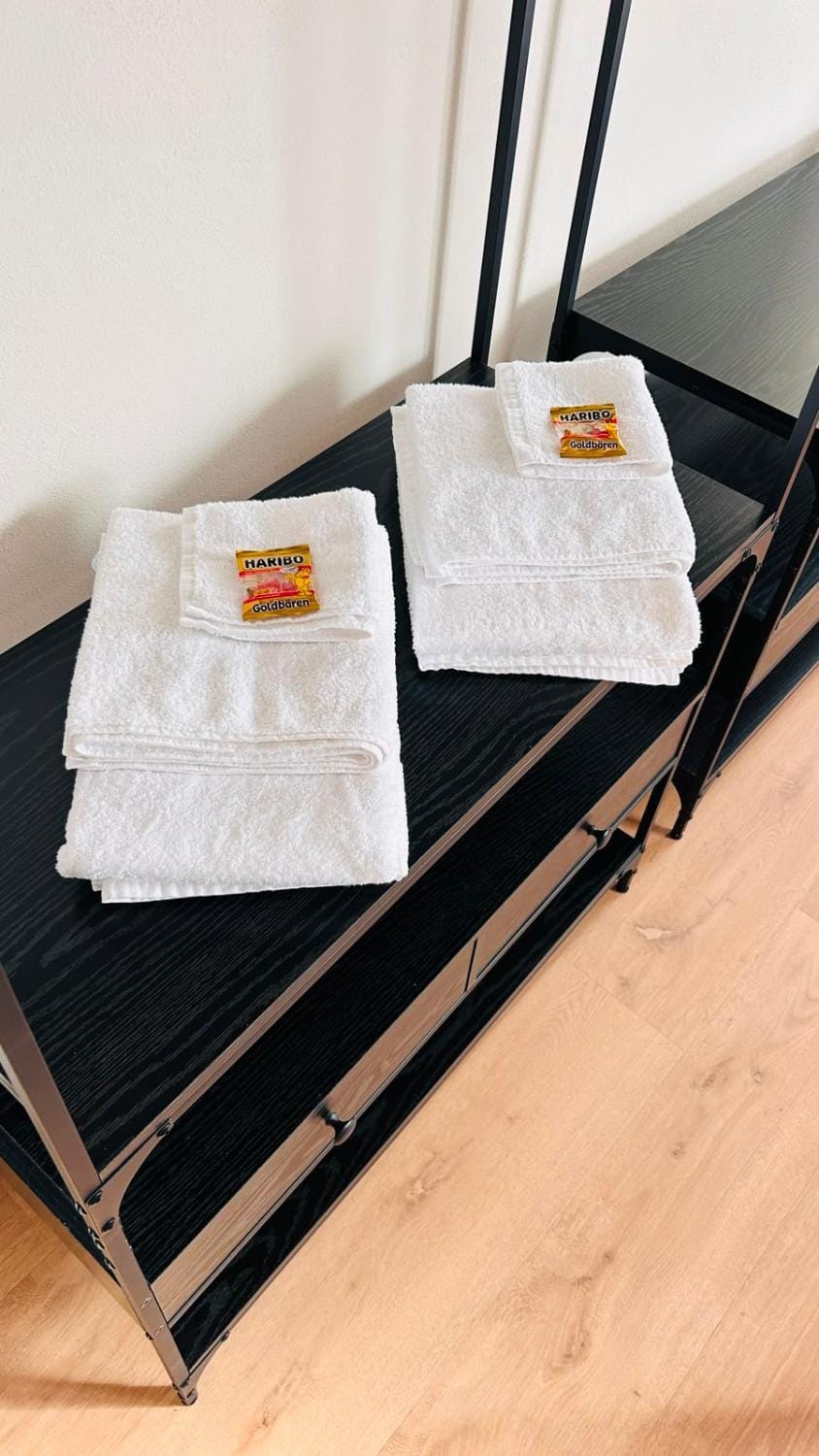towels, towels