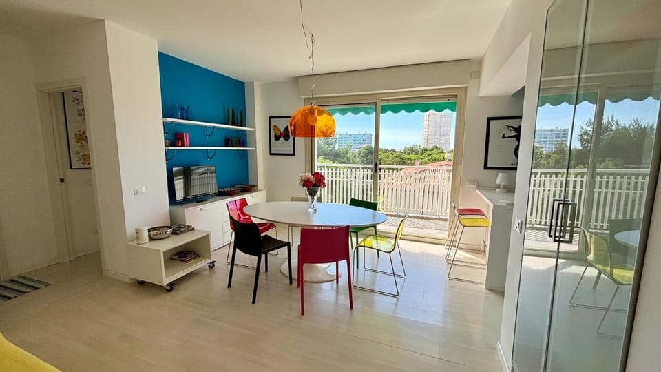 TV and multimedia, View (from property/room), View (from property/room), Living room