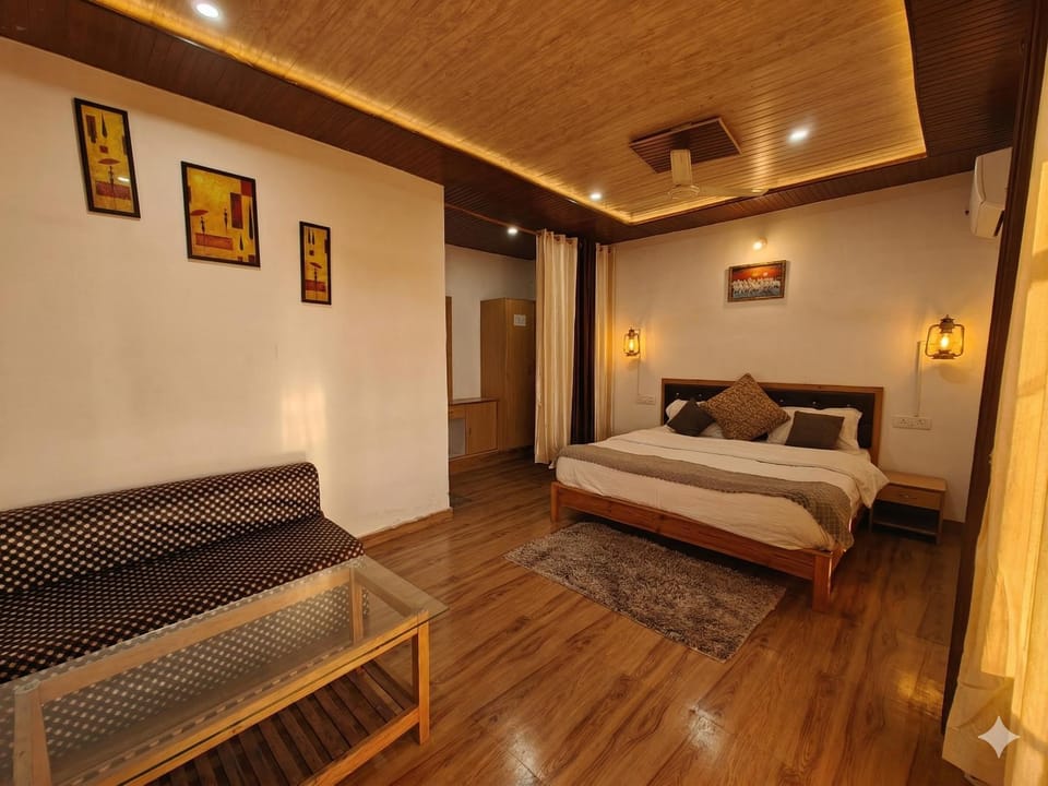 Bed, Living room, Bedroom