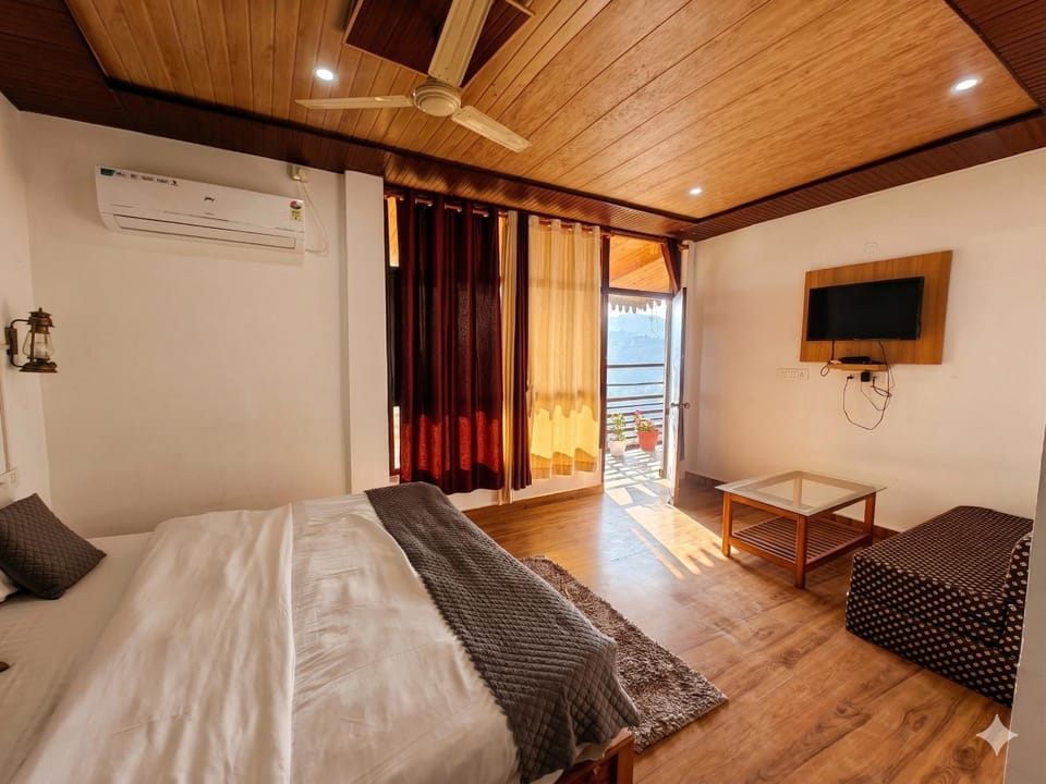 Living room, Bedroom