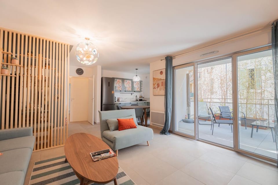 Kitchen or kitchenette, Living room, Photo of the whole room