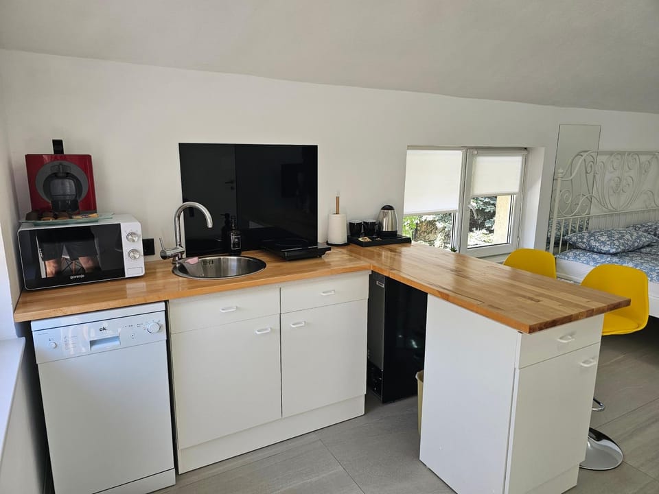 Studio M Apartment in Romania