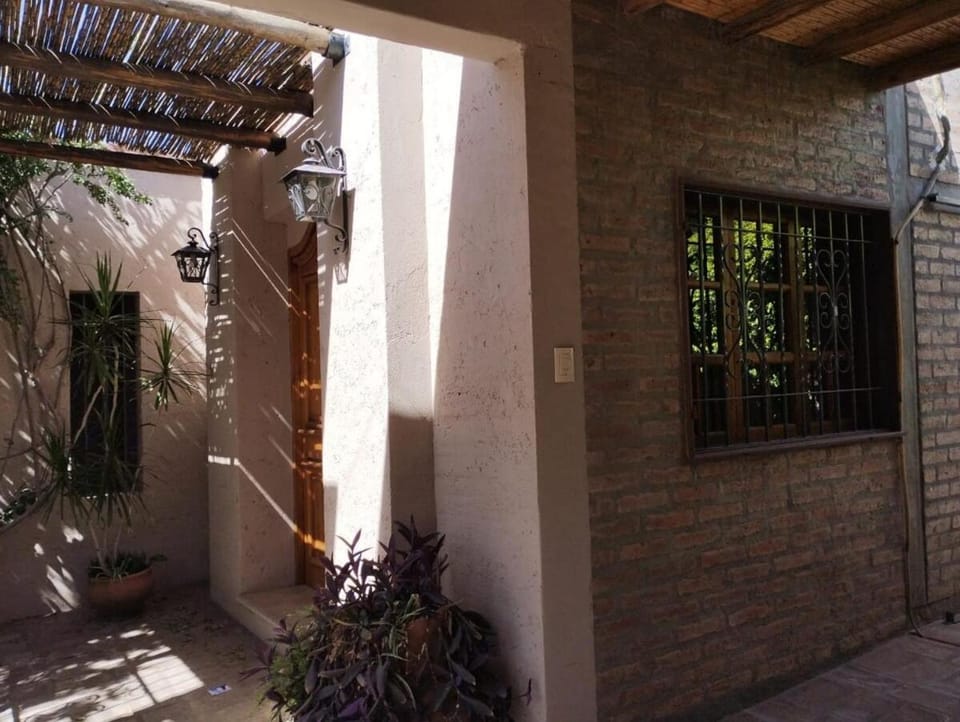 Casa en Rivadavia San Juan Alquiler Temporal House in San Juan Province, Argentina