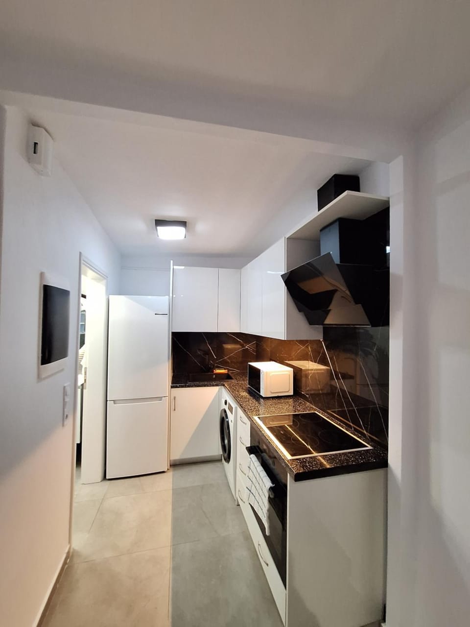 Kitchen or kitchenette