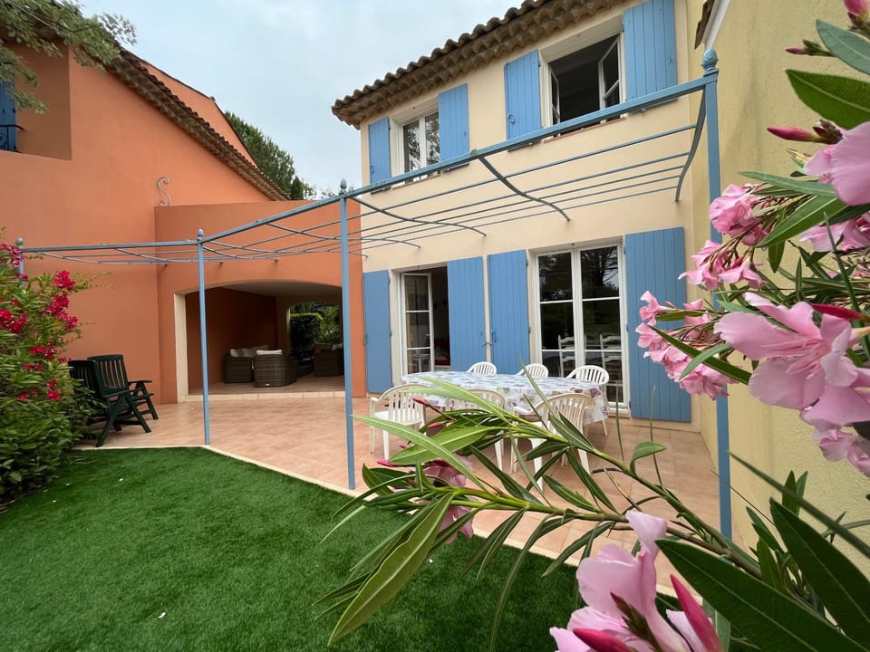 Patio, Garden, Balcony/Terrace, Balcony/Terrace, Garden view