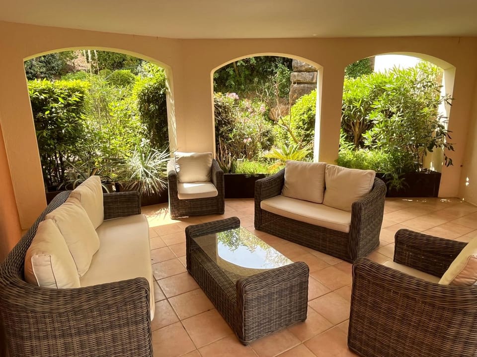 Patio, Garden, Balcony/Terrace, Living room, Garden view