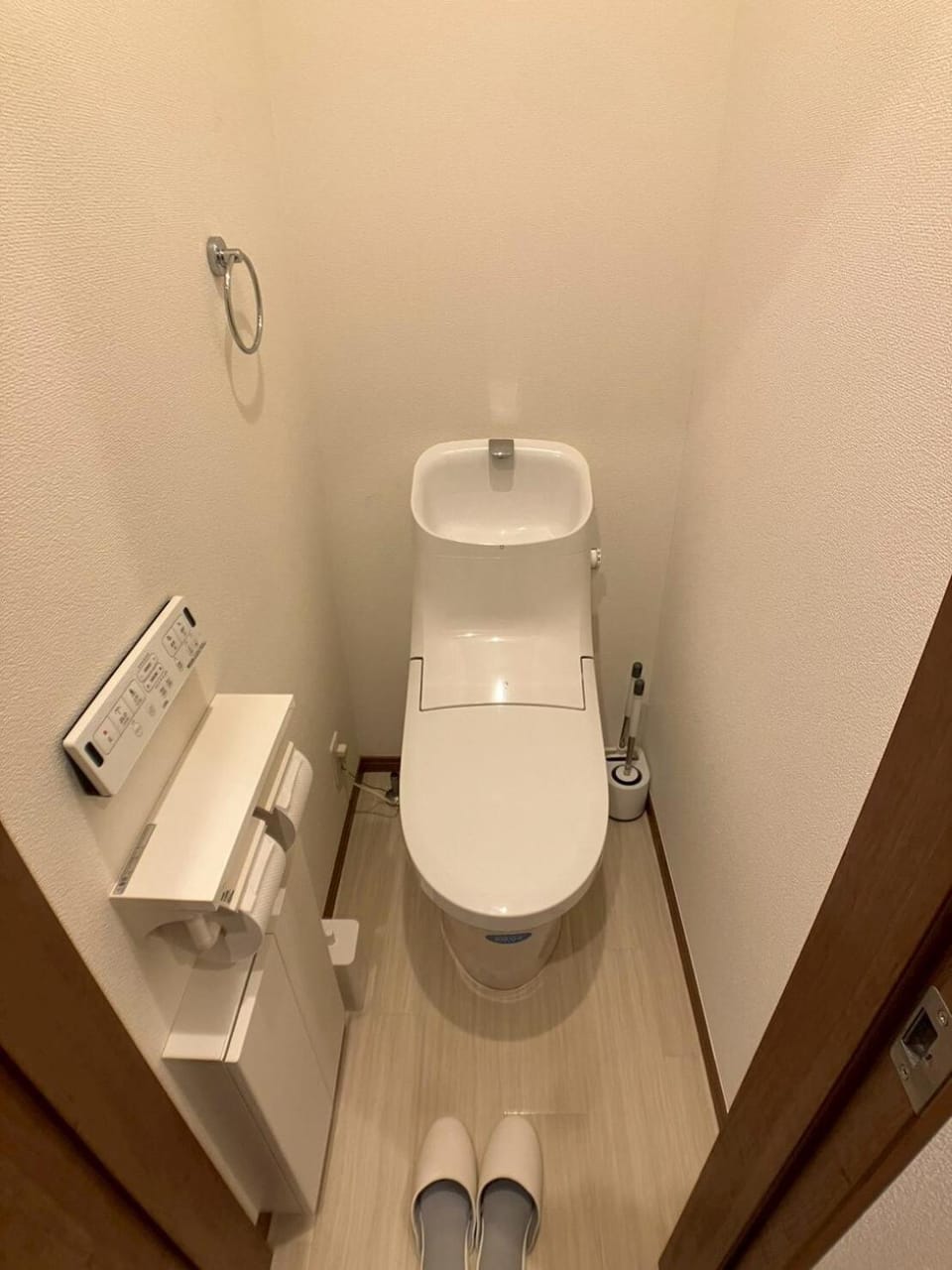 汐入五番館102 Apartment in Yokosuka