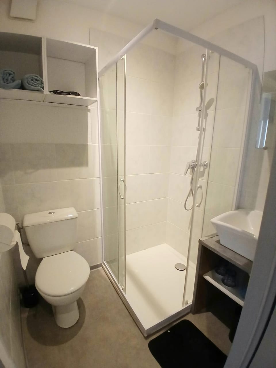Studio-Pierrealex-Neuf-Parking privé Apartment in Agde