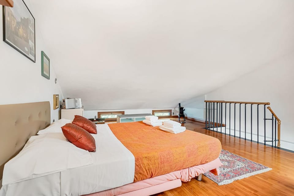 Sulla via dell'amore- Riomaggiore -private parking House in Riomaggiore