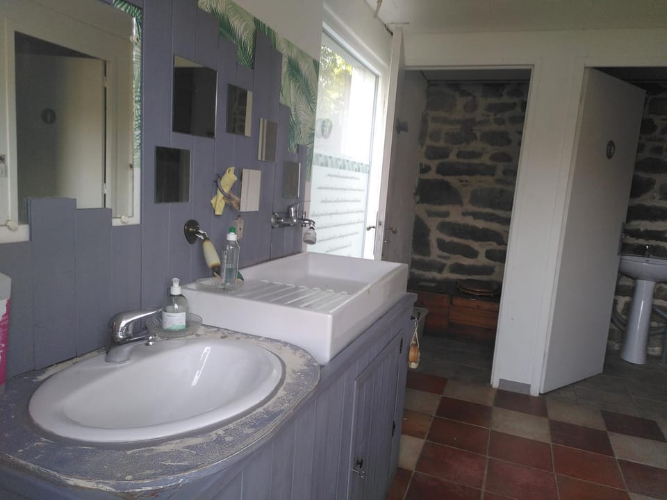 Bathroom, Public Bath