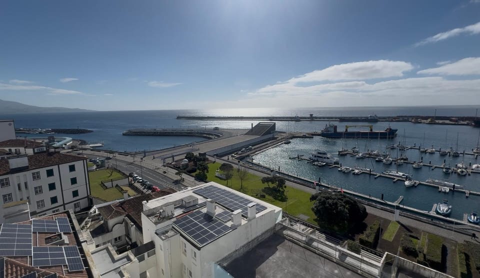 Luxury Ocean View Apartment in Azores District