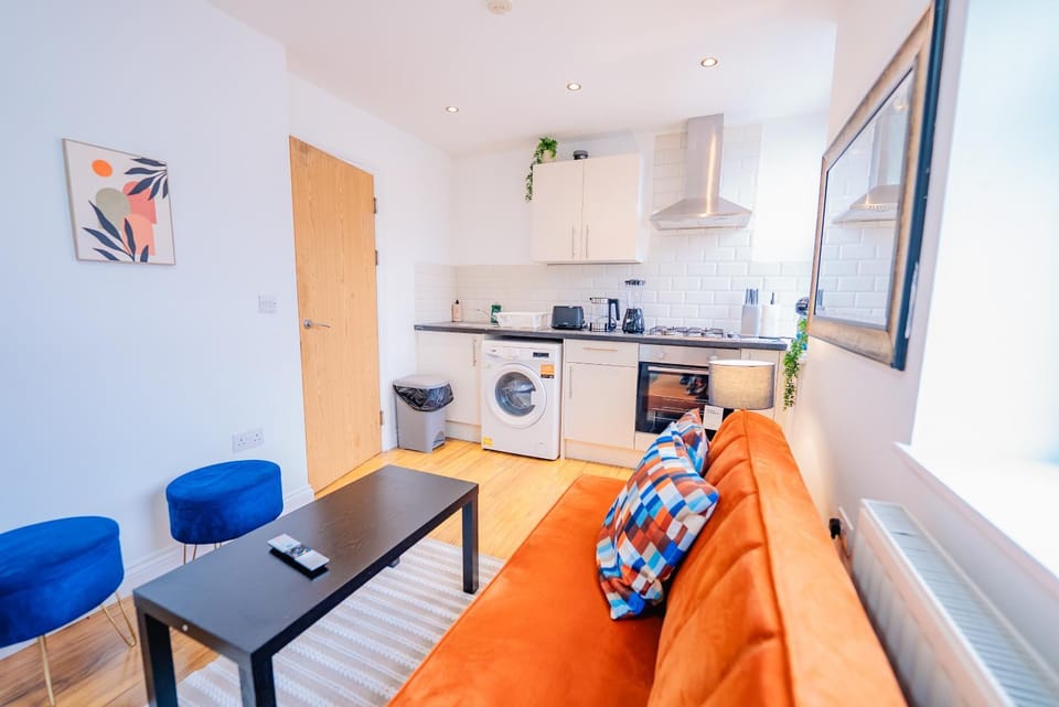 Kitchen or kitchenette, Living room, Seating area, kitchen, kitchen