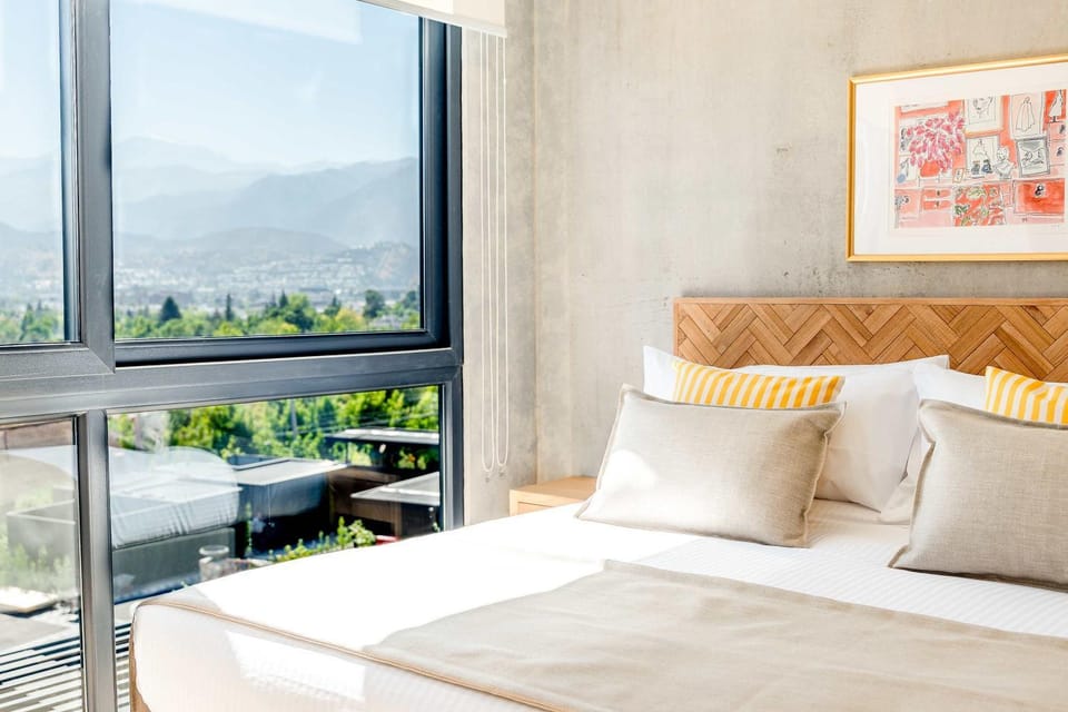 HOM I La Dehesa I Wifi I Parking I AC I Suite I PLD 01 Apartment in Las Condes