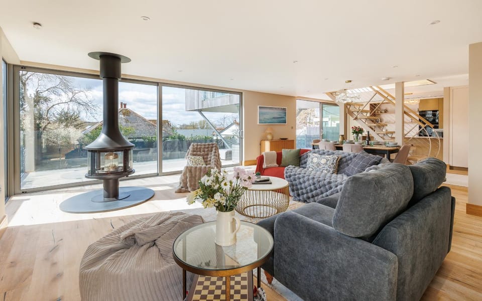 Communal lounge/ TV room, Living room