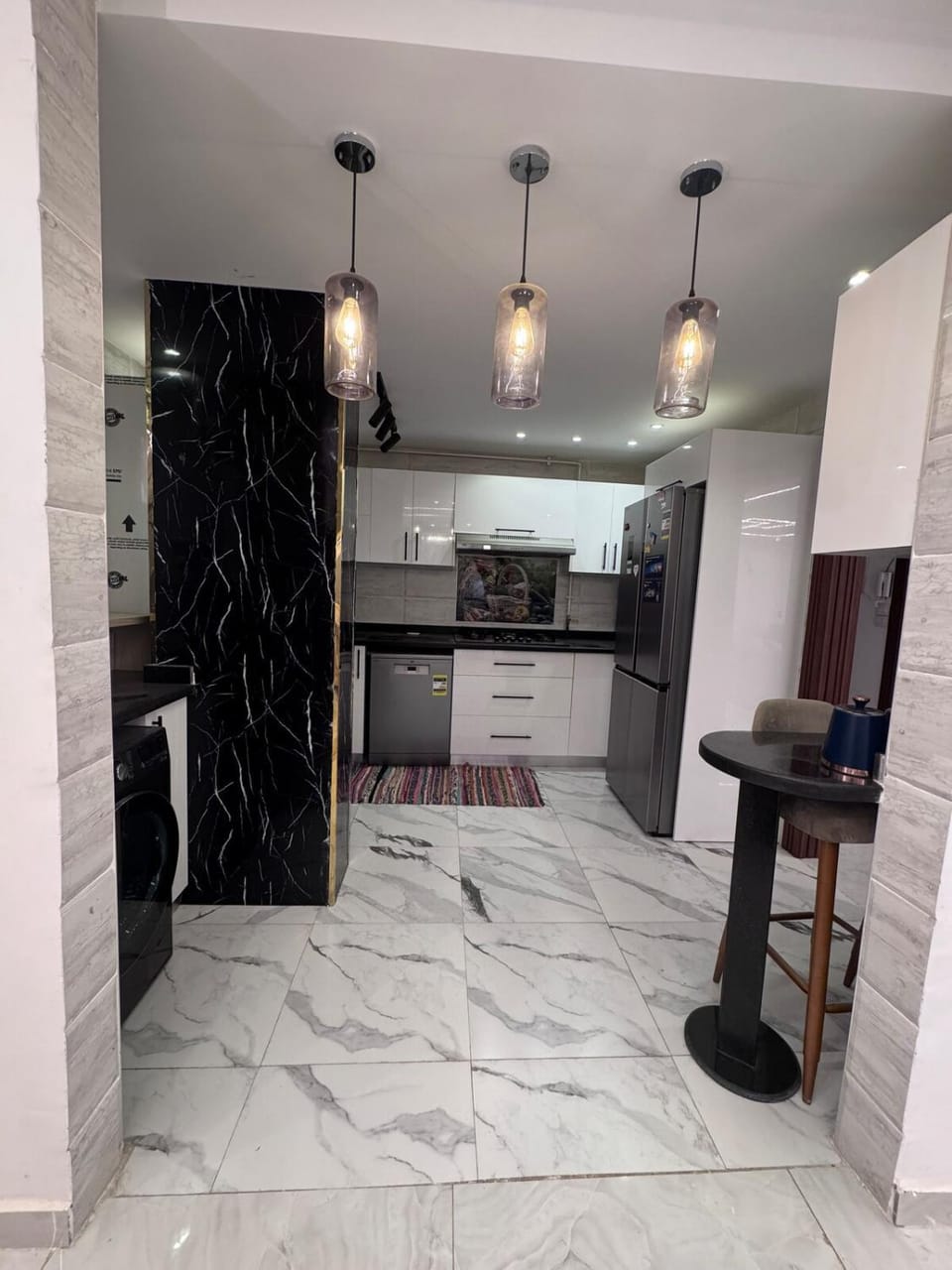 Kitchen or kitchenette, oven, stove