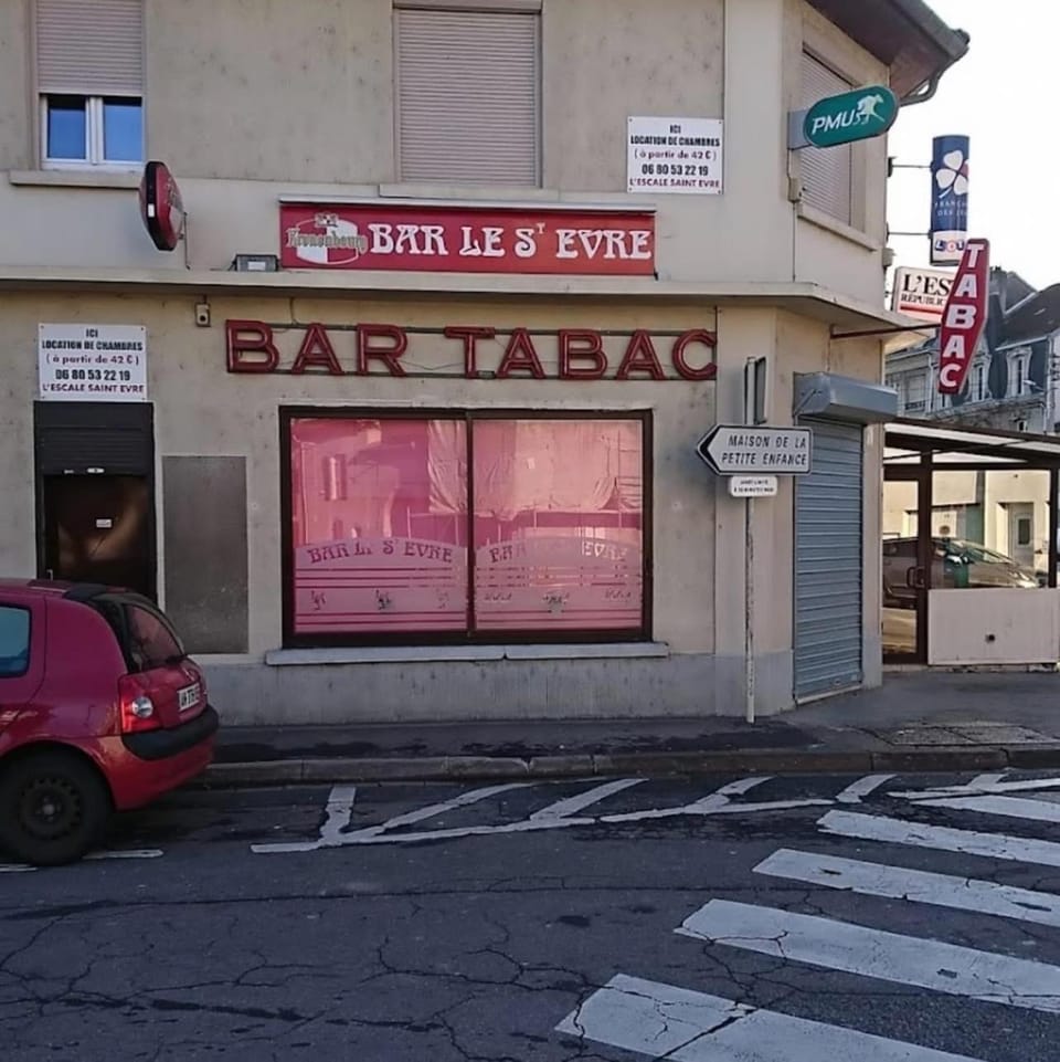 Chambre Double et Lits Superposés Bed and Breakfast in Grand Est