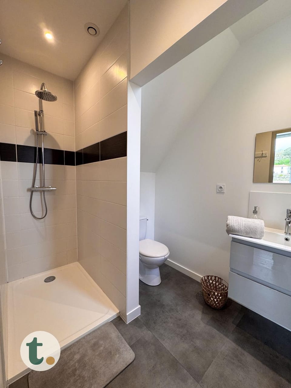 Shower, Bathroom