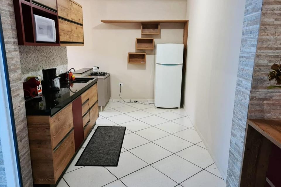 Refúgio Amplo e Central - 200m para sua tribo Apartment in Cascavel