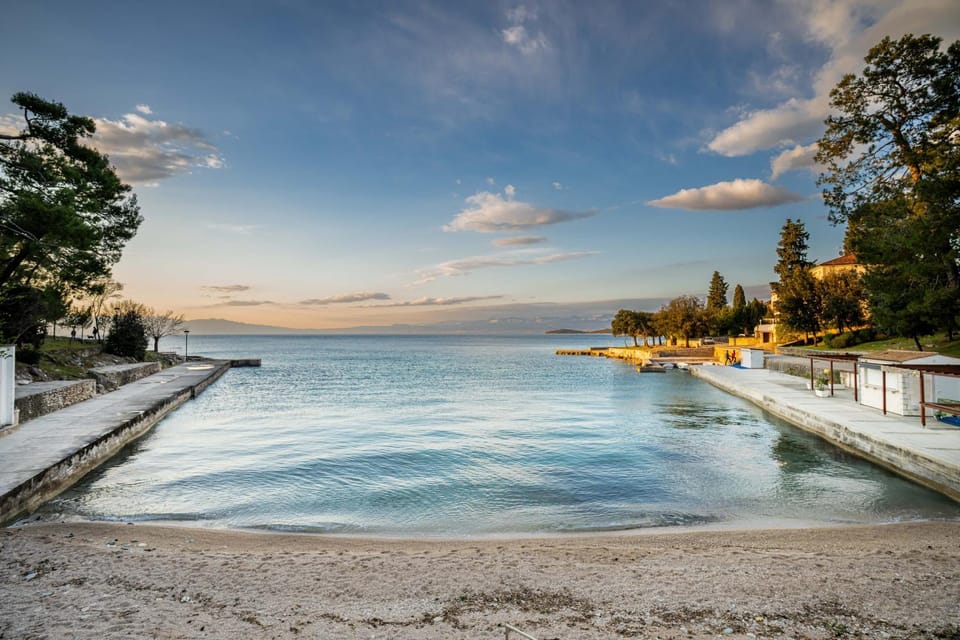 Villa Malinka Private Pool 150m to Beach Garden & BBQ Villa in Primorje-Gorski Kotar County