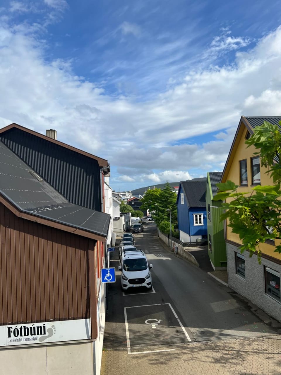 Neighbourhood, Street view