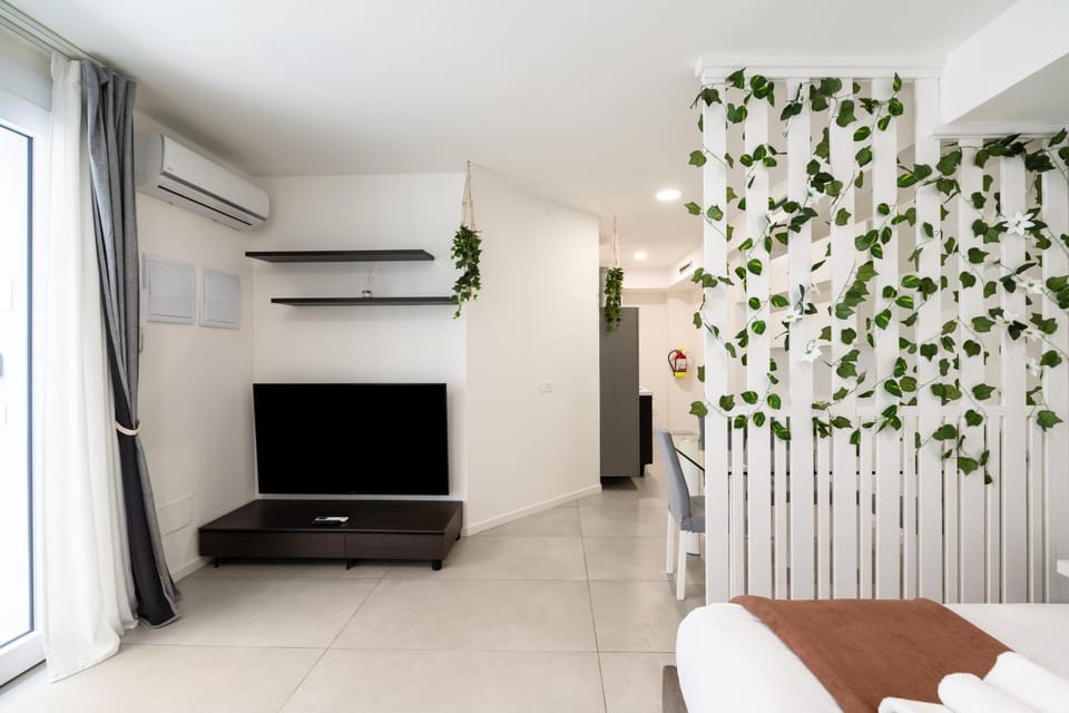 Garden Loft M3 Dergano 12 min Duomo WIFI Apartment in Milan