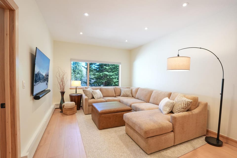 TP50 - Tall Pines Imperial Townhome House in Breckenridge