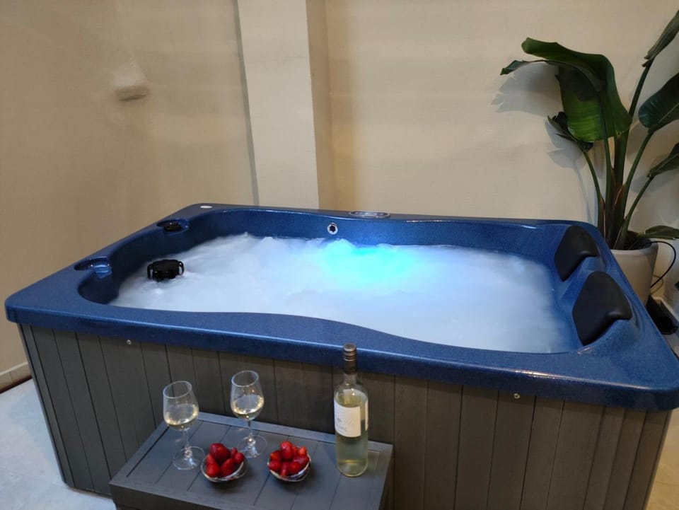 Elnia Spa Suite Apartment in Heraklion
