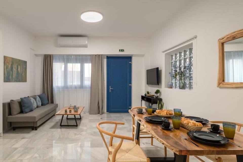 Elnia Spa Suite Apartment in Heraklion