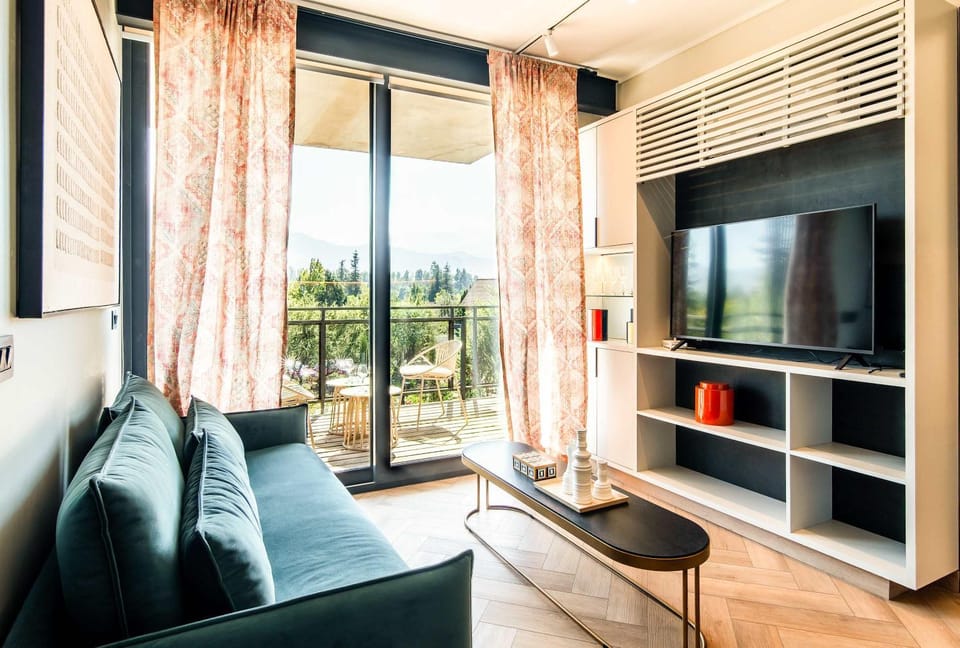 HOM l Acogedor Depto en Pueblo La Dehesa l AA I PLD 31 Apartment in Las Condes