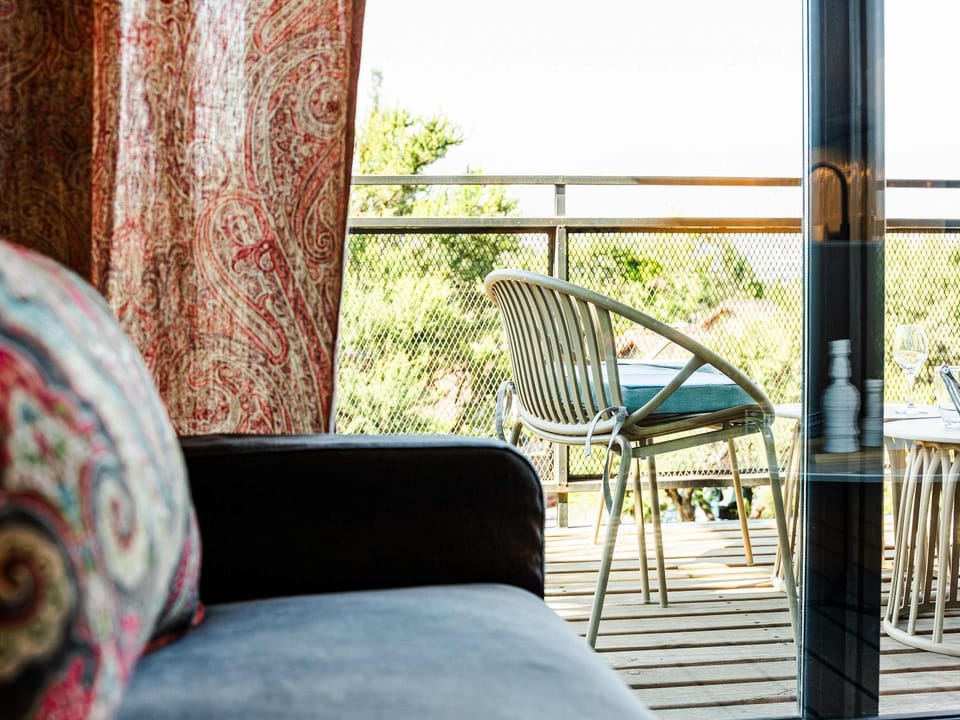 HOM I Cómodo y Equipado La Dehesa I Wifi, Parking I AA I PLD 35 Apartment in Las Condes
