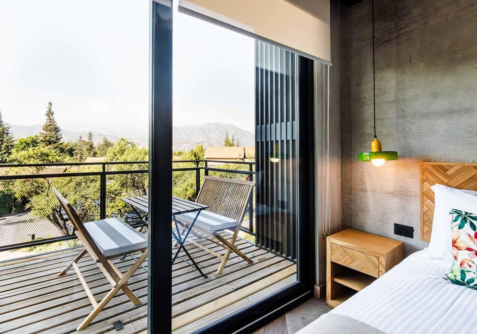 HOM I Cómodo y Equipado La Dehesa I Wifi, Parking I AA I PLD 35 Apartment in Las Condes