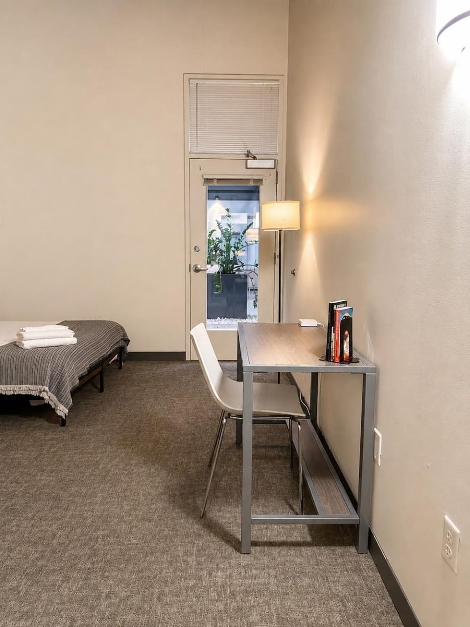 Cream City Industrial Loft Near Fiserv with Parking - Suite 3 - Sleeps 8 Apartment in Milwaukee