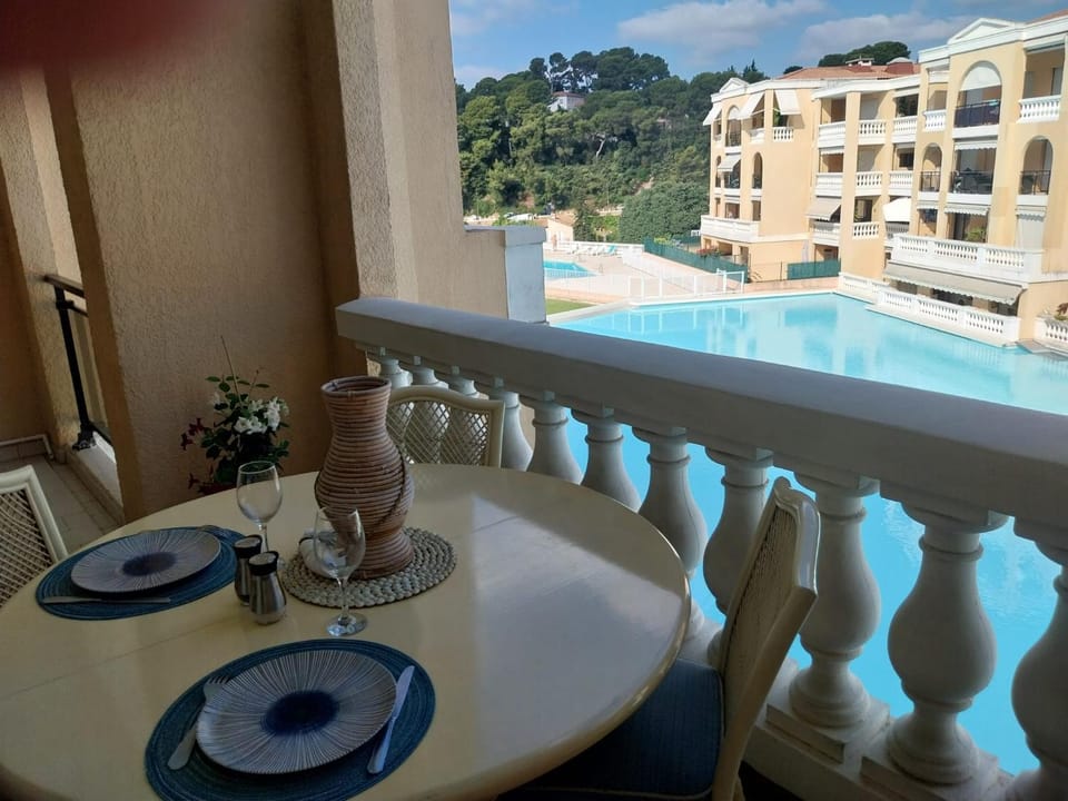 Le Lagon Riviera Apartment in Mougins