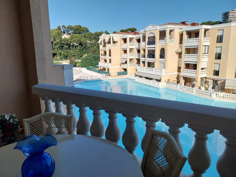 Le Lagon Riviera Apartment in Mougins