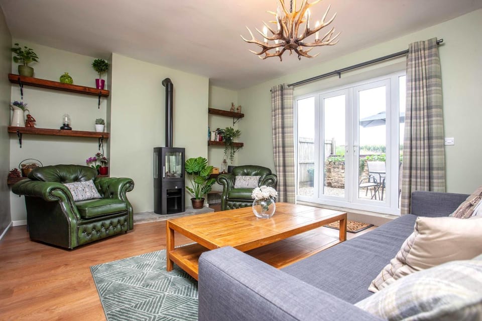 Stylish 3-Bed Home - Sleeps 5 - Bishop Auckland House in England