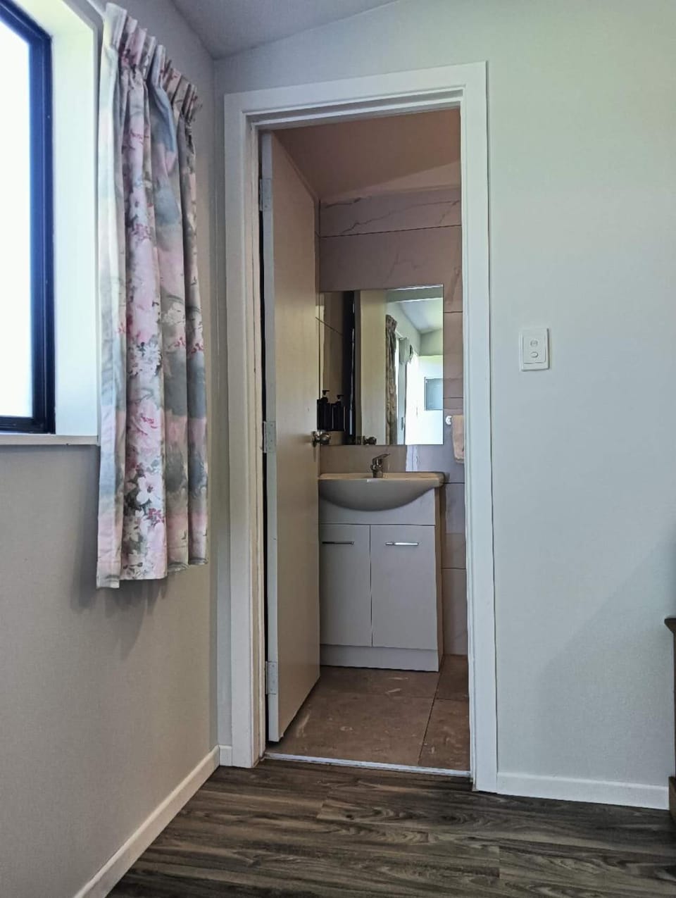 2 double and 1 sofa beds Chalet D Apartment in Rotorua