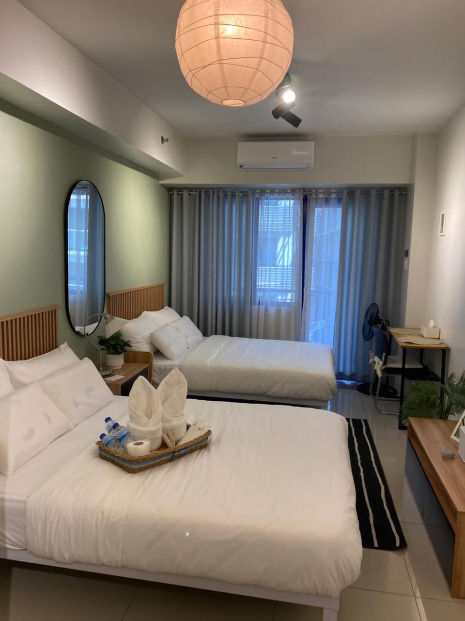 Photo of the whole room