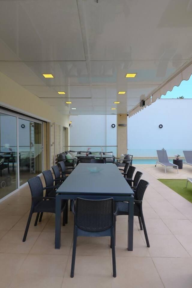 Off site, Dining area