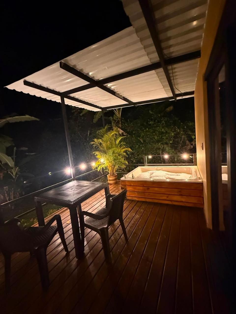 Night, Natural landscape, Hot Tub, Balcony/Terrace