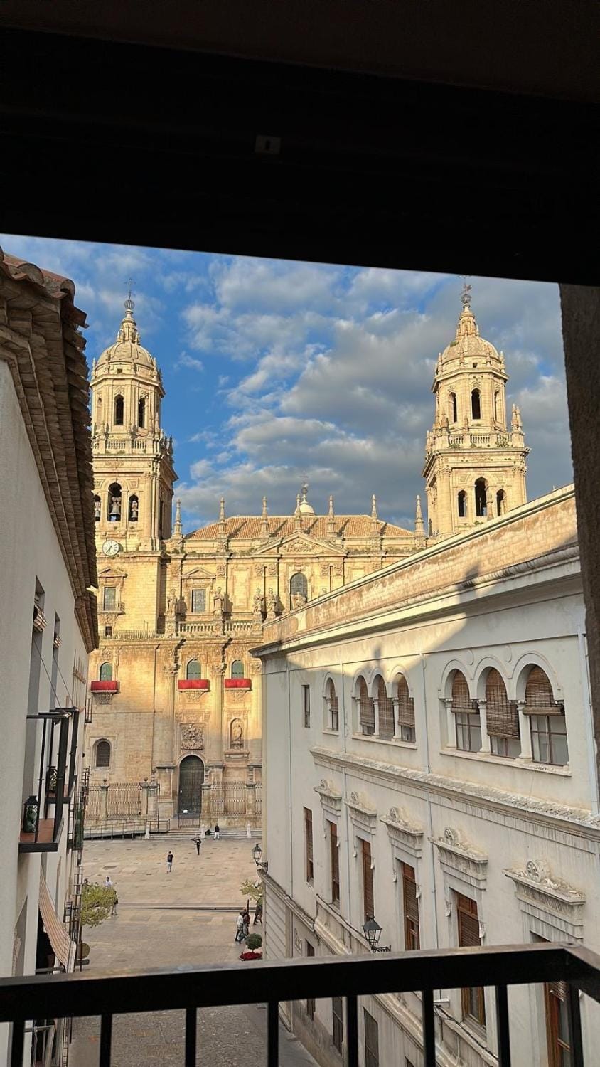 La Catedral Boutique Suites Apartment in Jaén