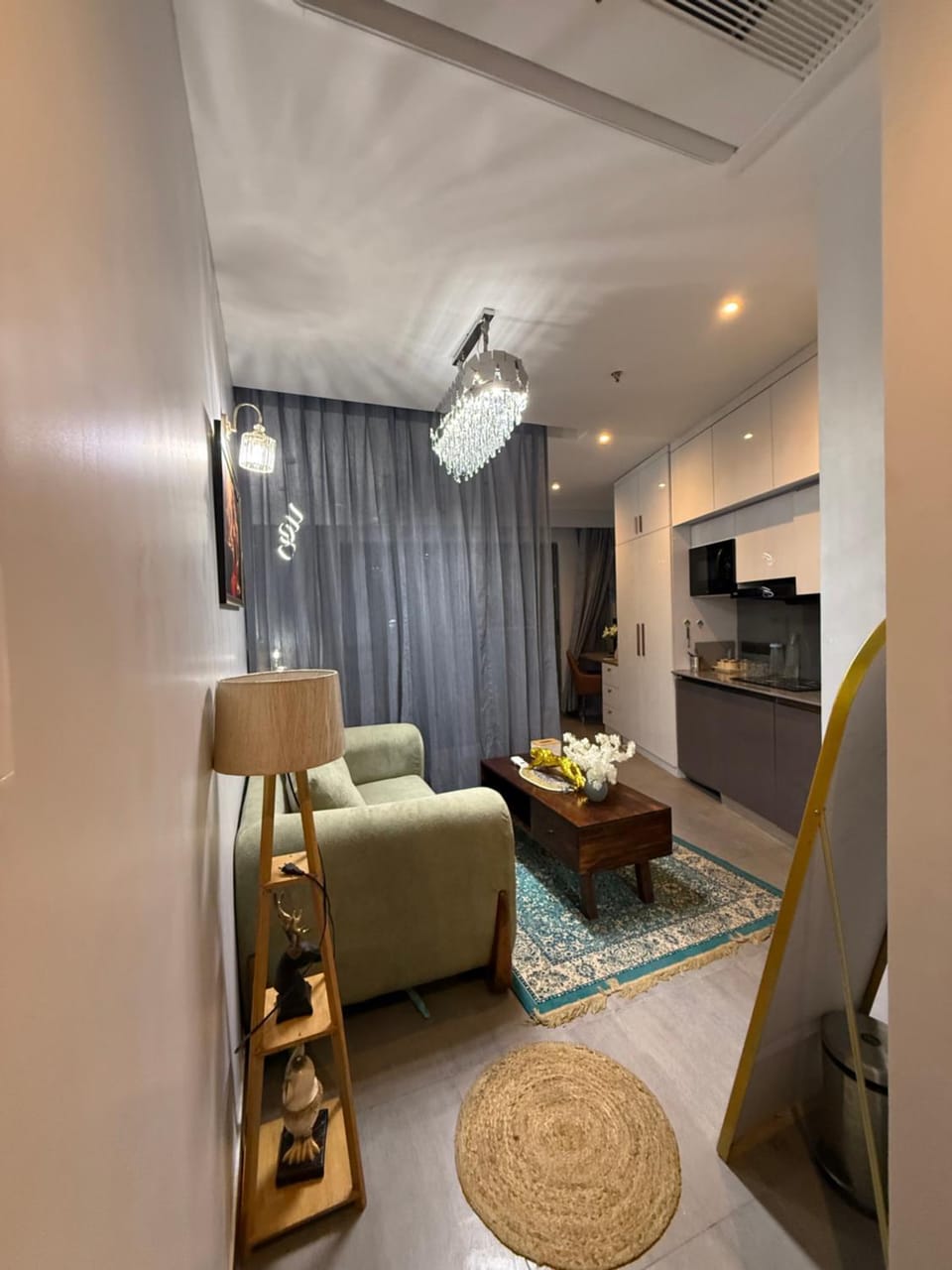 Supernova luxury stay Apartment in Noida