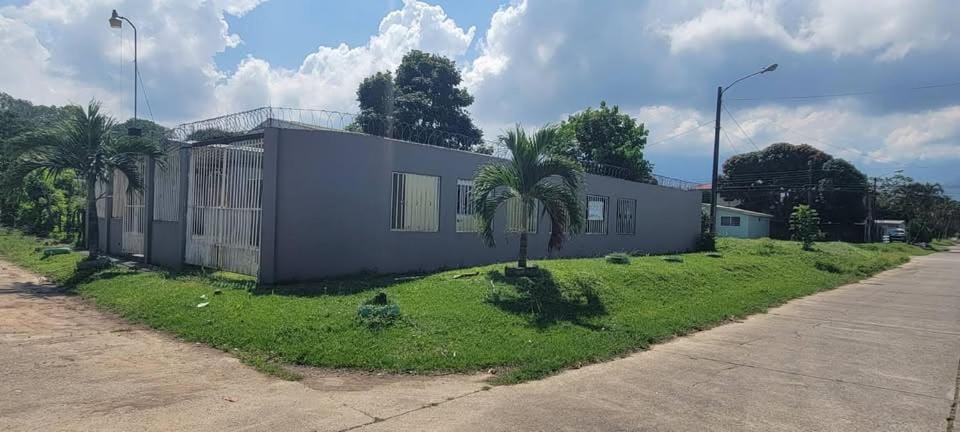 La Big Chola Apartment in Atlántida Department
