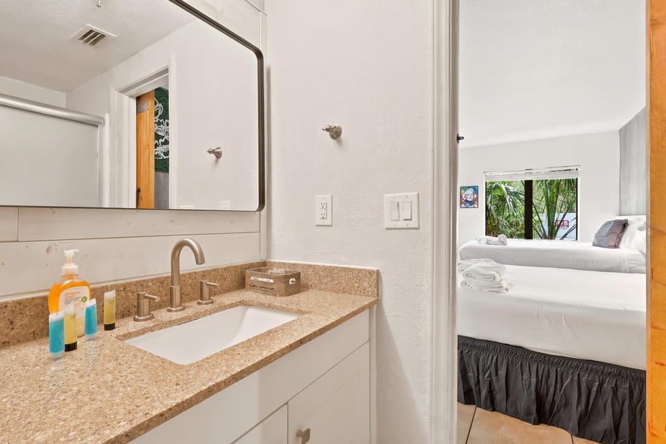 Studio Condo Near Universal I-Drive w Kitchenette Apartment hotel in Orlando