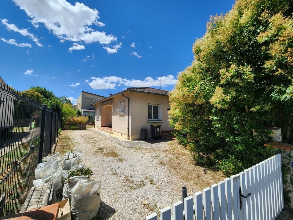 Maison individuelle de plain pied avec jardin House in Albi
