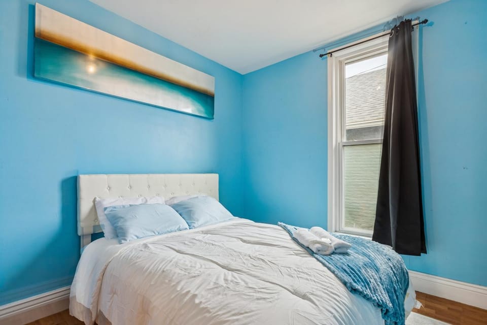 Lovely 4 bedroom in perfect location House in Denver