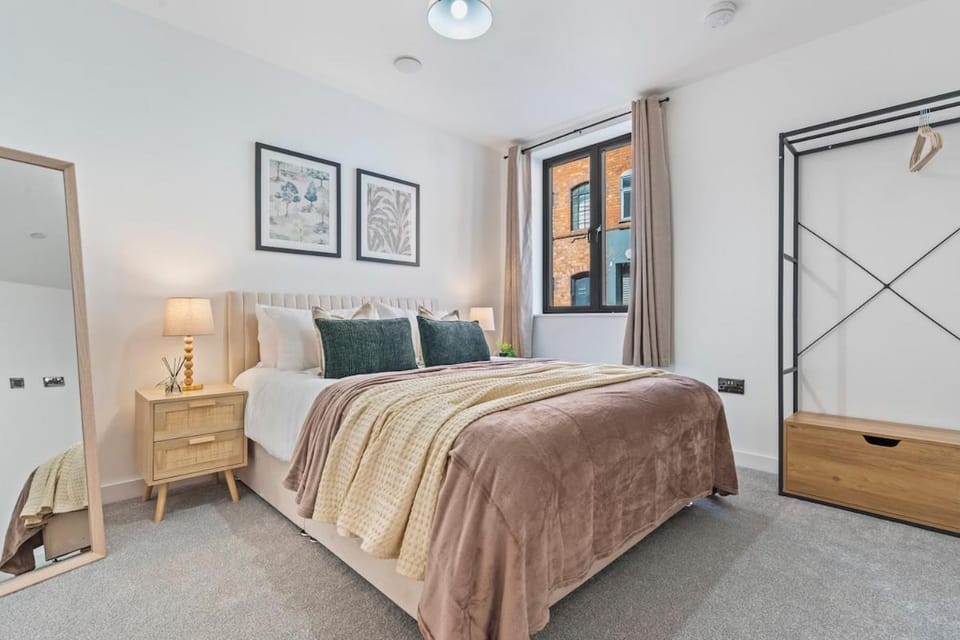 Luxury 2 Bed Flat in JQ Birmingham - Free Parking! Apartment in Birmingham