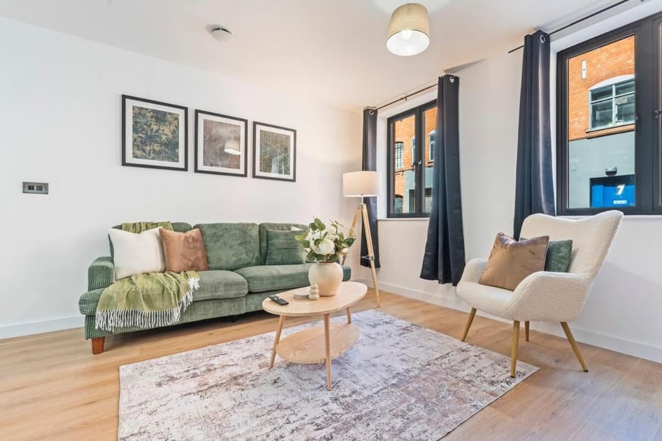 Luxury 2 Bed Flat in JQ Birmingham - Free Parking! Apartment in Birmingham